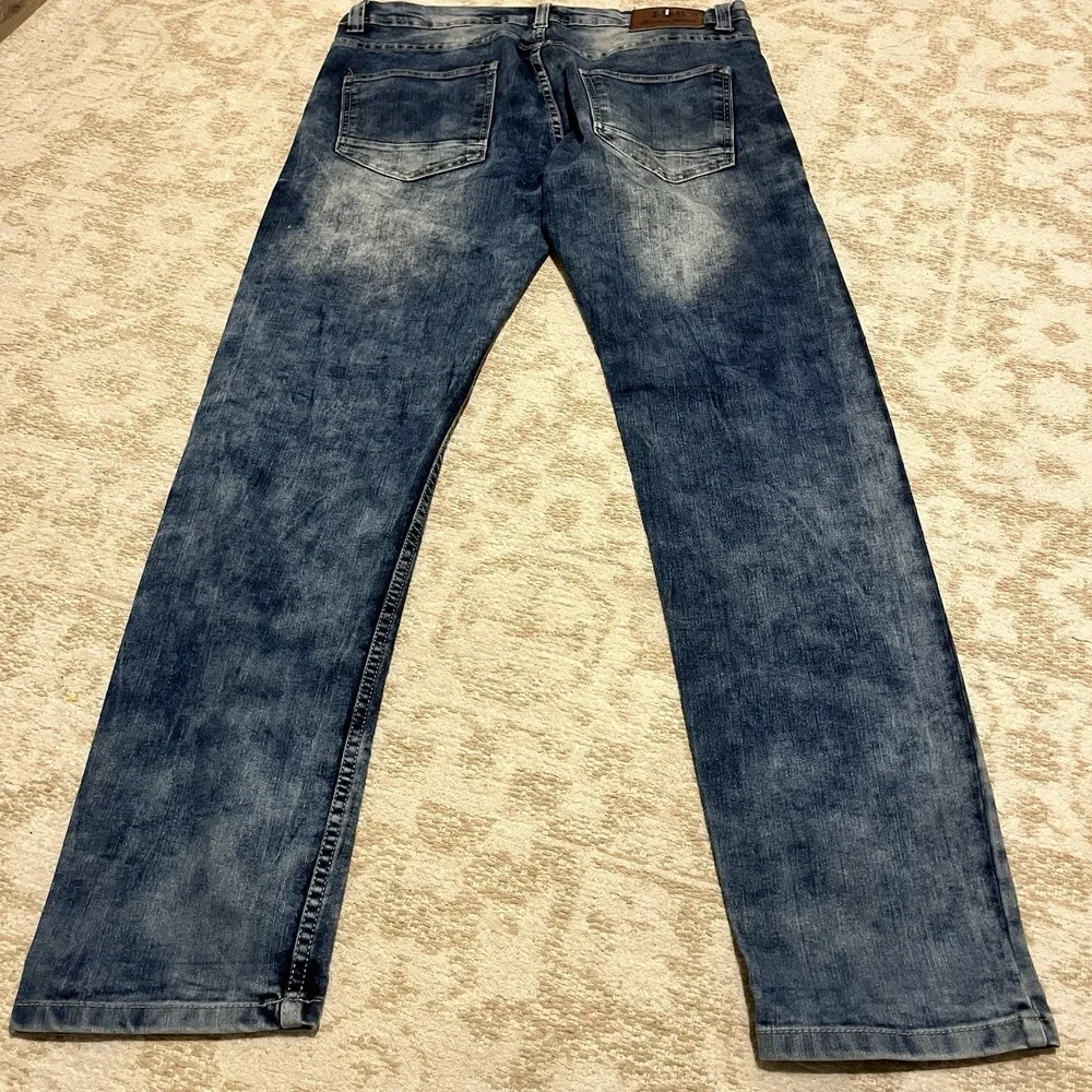 Bleeker and Mercer Men Tapered Skater Jean 34x32 Acid Wash Distressed 90s Grunge
